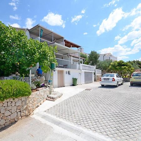 Apartments Doris Trogir Exterior photo